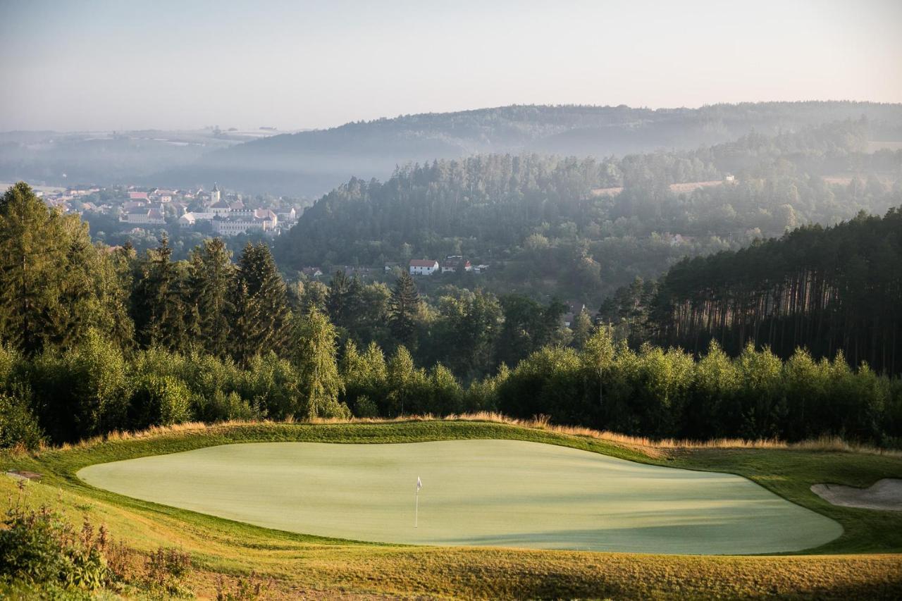 Panorama Golf Resort Kácov 外观 照片
